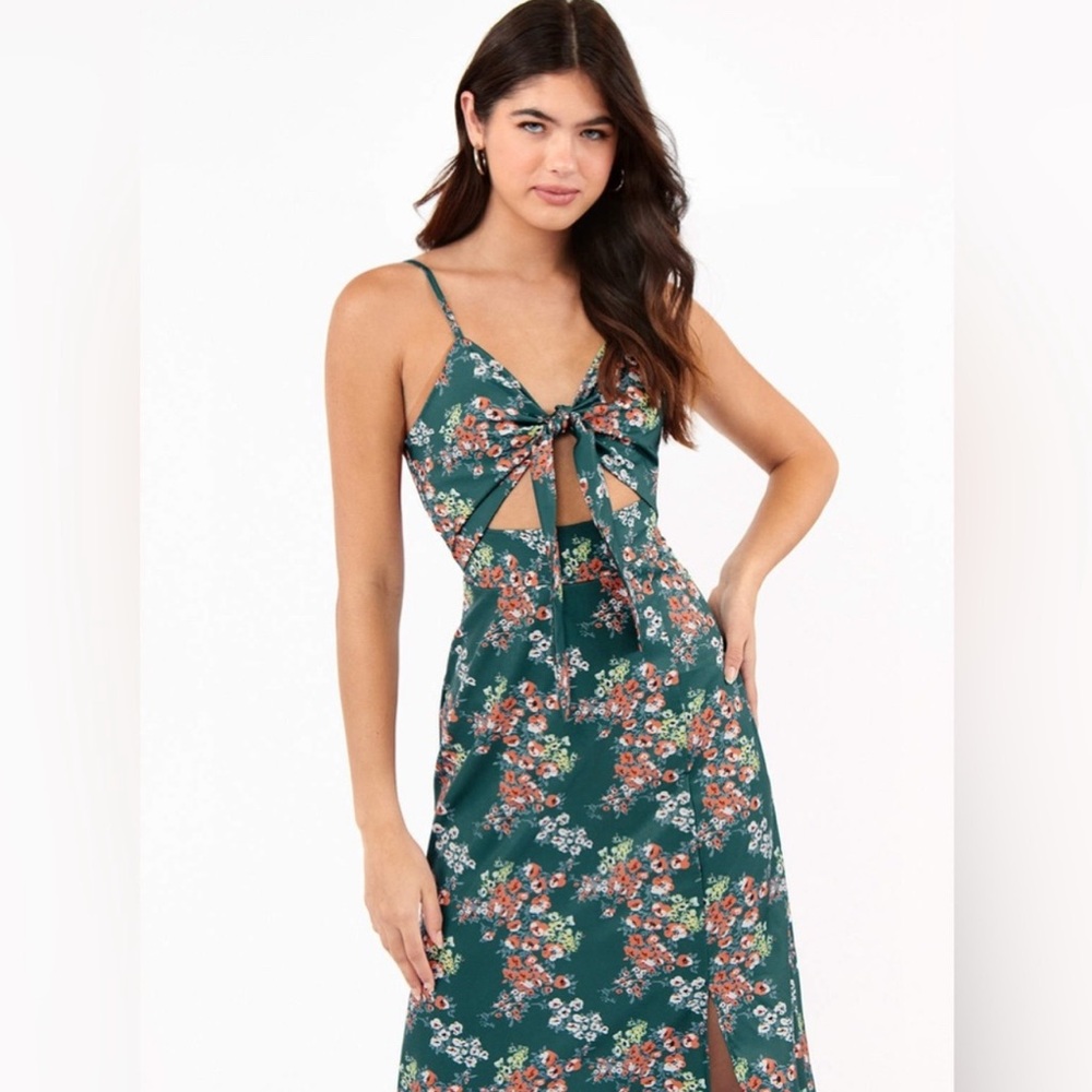 Floral Cutout Midi Dress